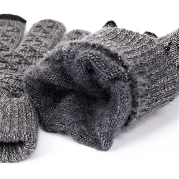 Knit Touchscreen Gloves with Anti-Slip Grip for Winter Tech