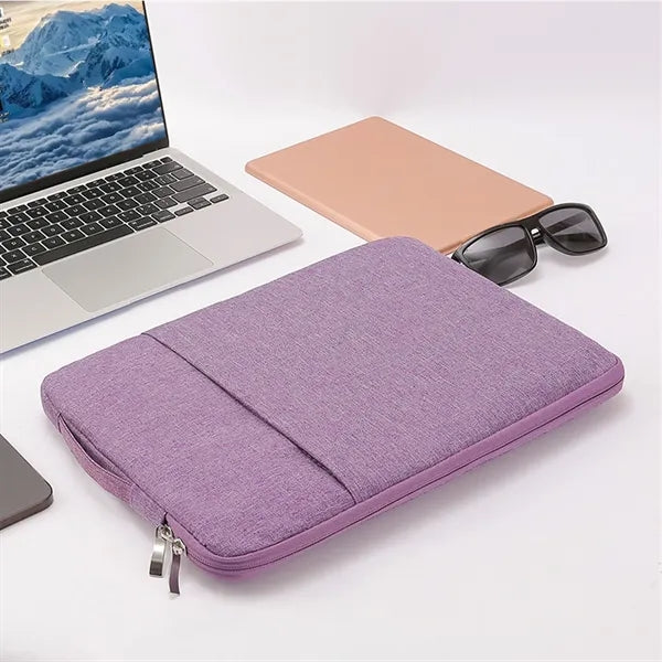Durable 15.6" Laptop Case With Handle And Front Pocket