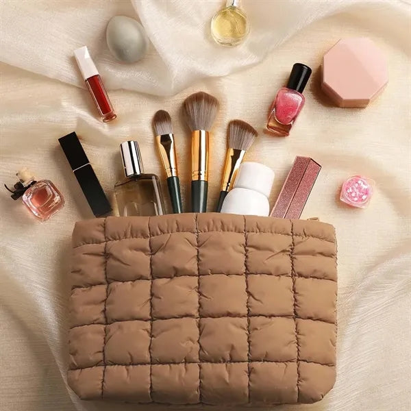 Portable travel toiletry organizer puffy quilted makeup bag