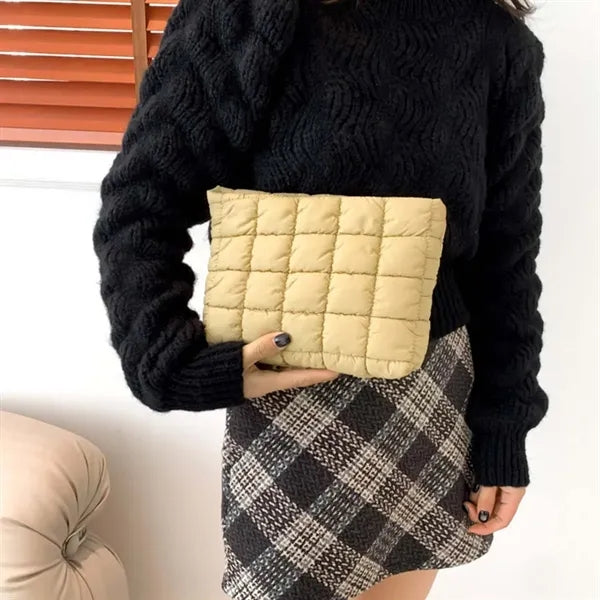 Portable travel toiletry organizer puffy quilted makeup bag
