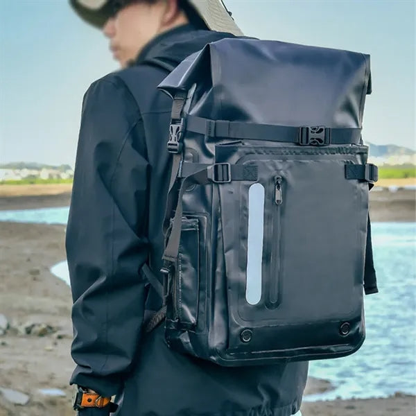 Waterproof diving backpack with large capacity for outdoor