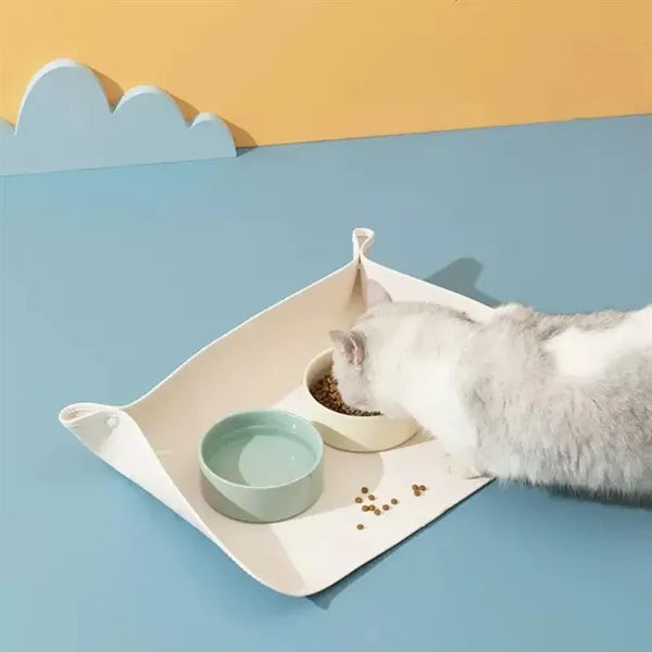Premium PU Leather Buckle Pet Feeding Mat