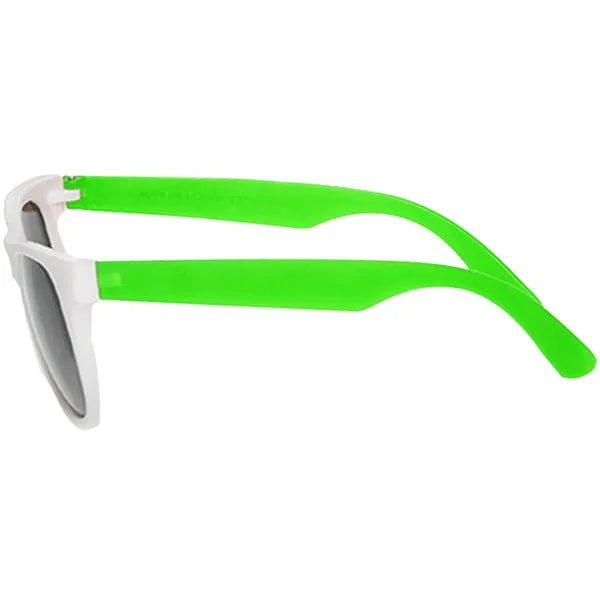 Two-Tone Stylish Plastic Sunglasses
