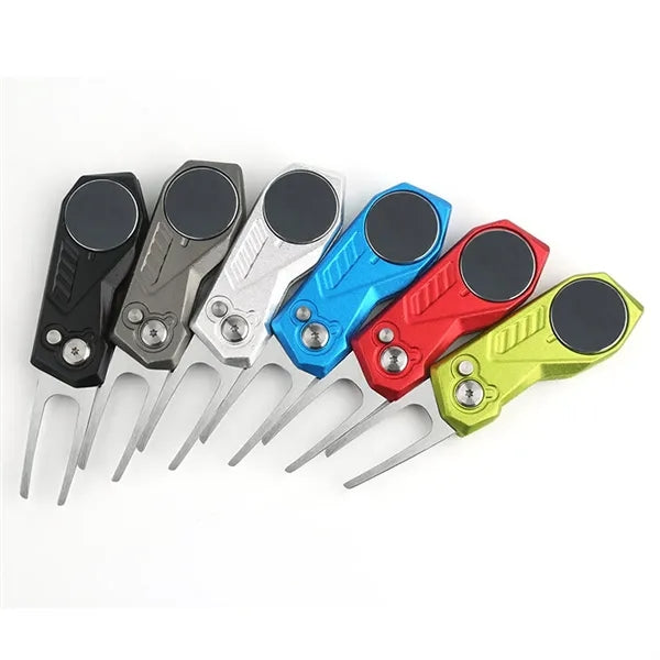 Foldable Golf Divot Tool with Ball Marker