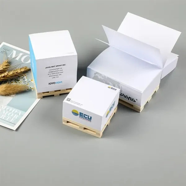 Sticky Memo Note Pad with Wood Pallet
