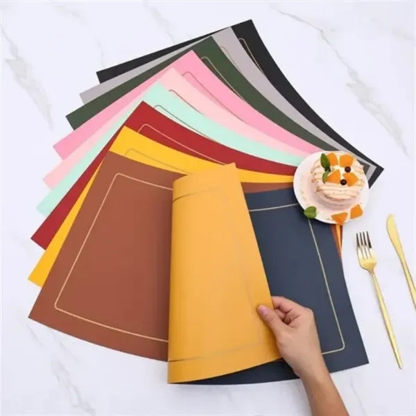 Elegant Fan-Shaped Leather Placemat