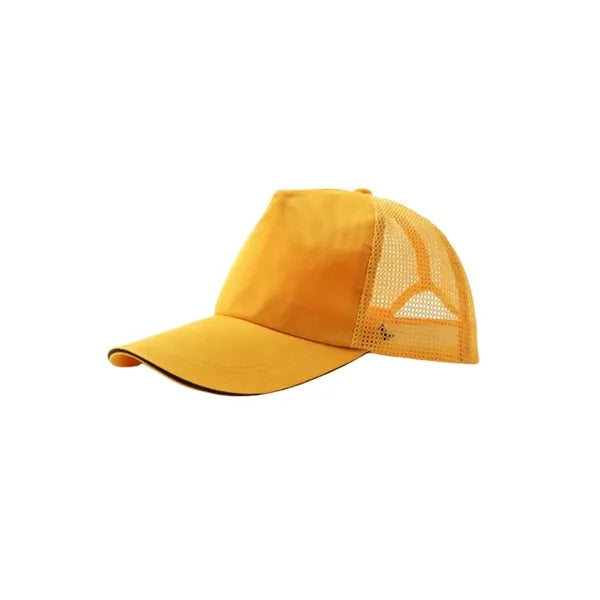 Wide-brim baseball cap