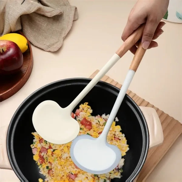 Heatproof Silicone Cooking Spatula Comfortable Grip