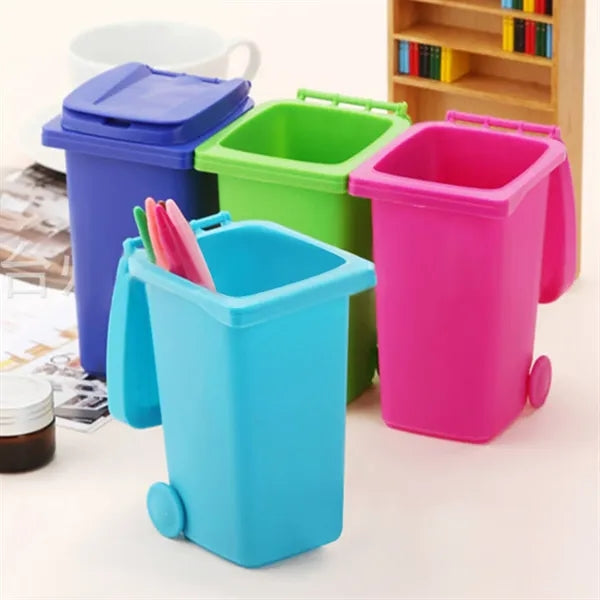 Plastic trash can pen holder