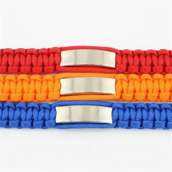 Paracord Bracelet with Metal Plate