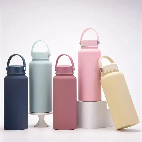 32oz Insulated Stainless Steel Water Bottle W/Straw