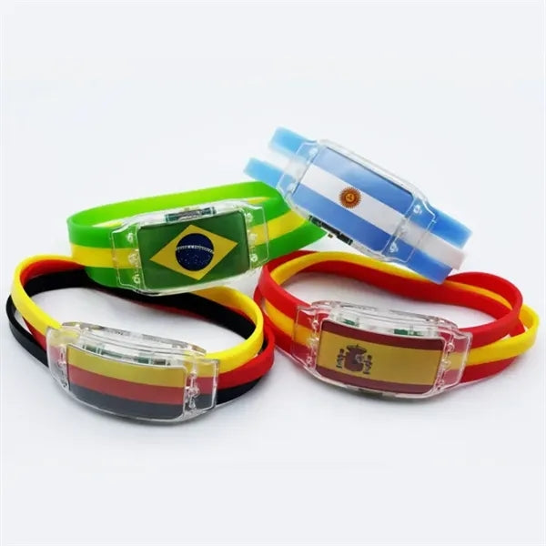 Fan Cheer Set Flag Glasses Clappers Face Paint