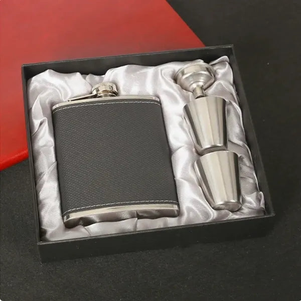 7Oz Stainless Steel Hip Flask Set