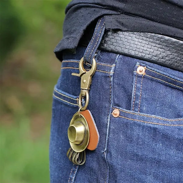Retro metal keychain clip holder vintage cowboy hat key ring
