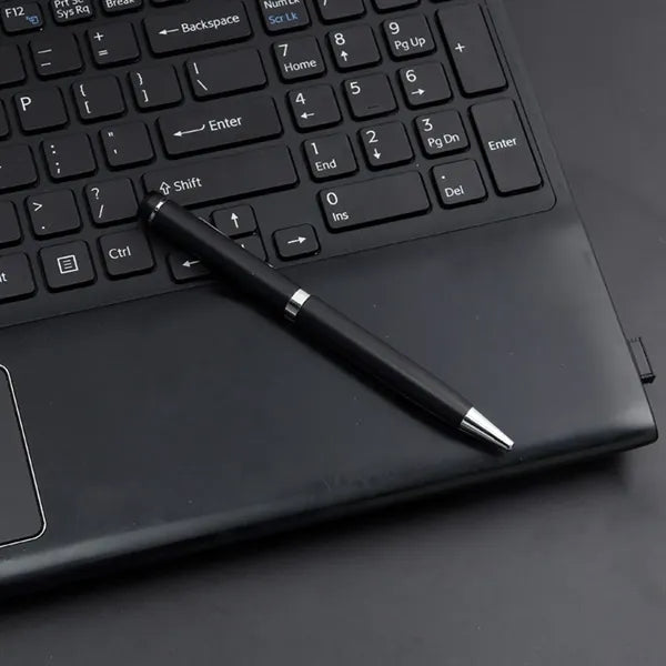 Elegant Metal Pen & Keychain Gift Set For Clients Employee