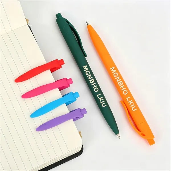 Smooth writing pen