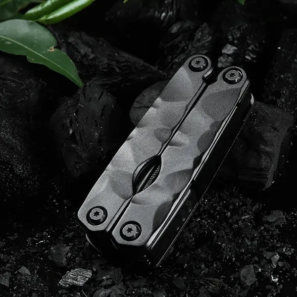 Multifunctional Folding Knife & Pliers