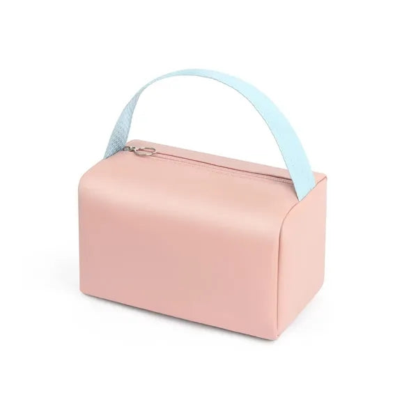 Portable cosmetic bag