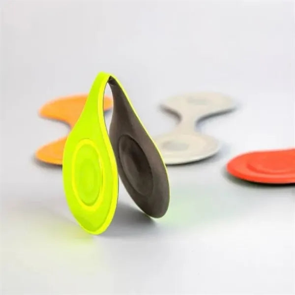Reflective Magnetic Clip Buckle