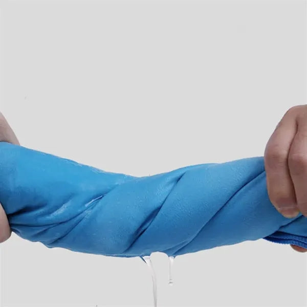 Quick Dry Microfiber Beach Towel In Mesh Carry Bag