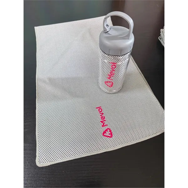 Cooling Towel with Carabiner Case