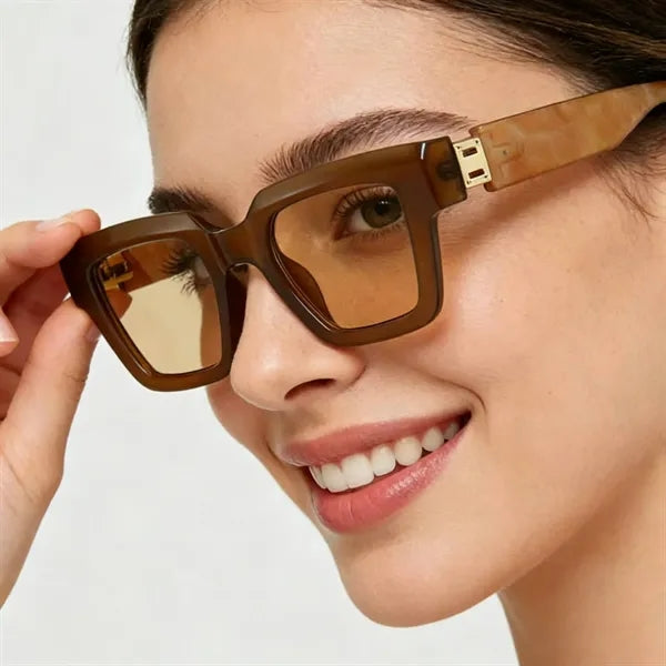 Beautiful large frame sunglasses