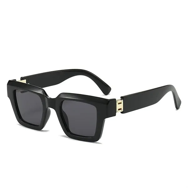 Beautiful large frame sunglasses