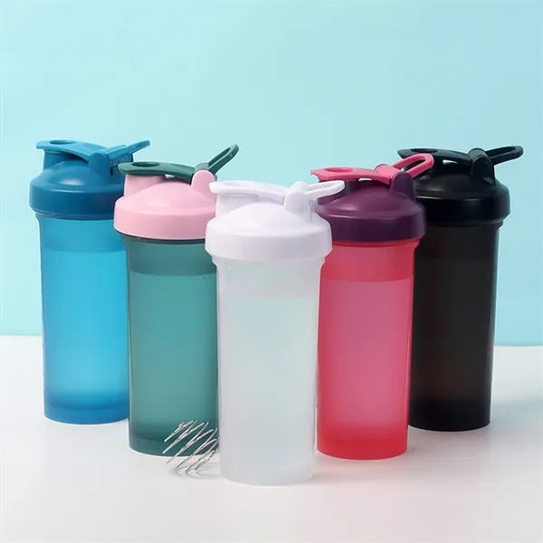 20oz Portable Shaker Bottle with Handle