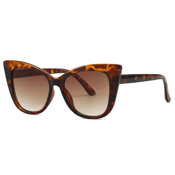 Fashionable Large Frame Cat Eye Sunglasses