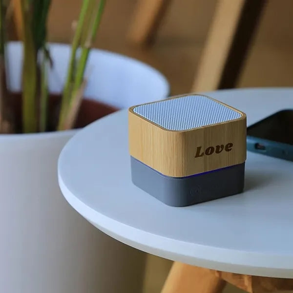 Natural Bamboo Wireless Speaker