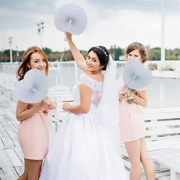 Foldable Handheld White Paper Fans for Wedding Decoration
