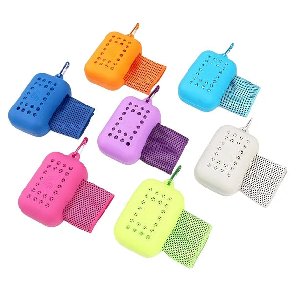 Cooling Towel with Silicone Storage Pouch Quick-Dry