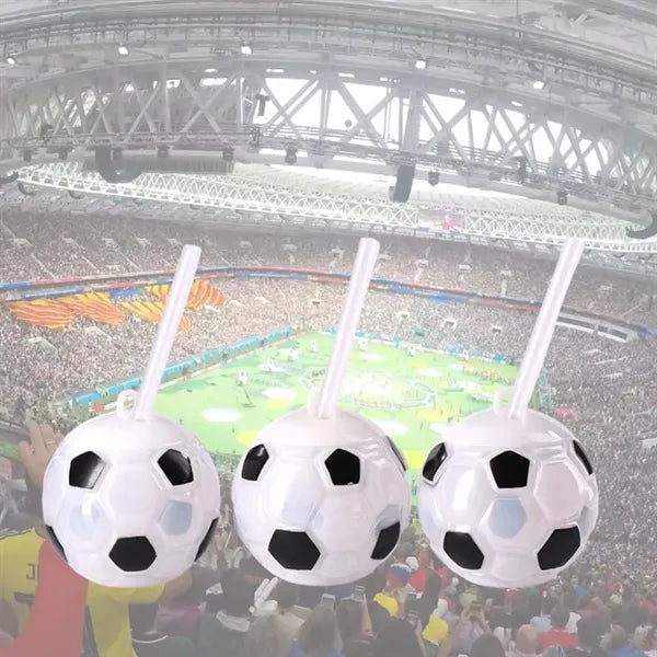 Party plastic 17 oz light up soccer cup with lid & straw