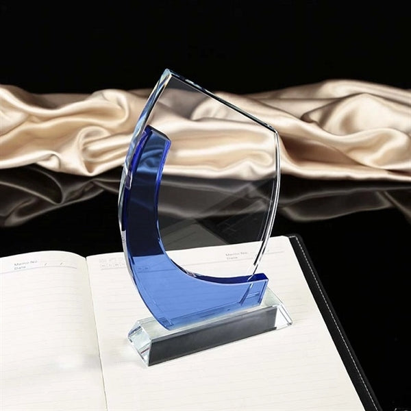 Crystal Trophy A19-170