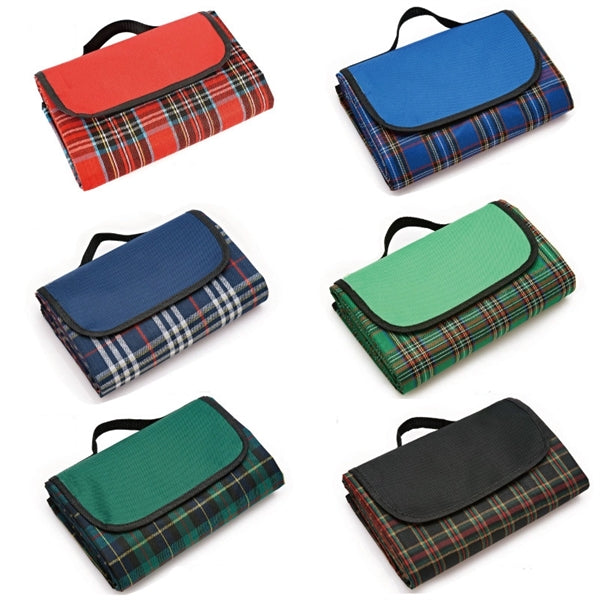 Plaid Roll-up Carry Picnic Blanket