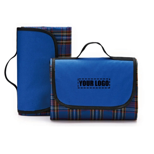 Plaid Roll-up Carry Picnic Blanket
