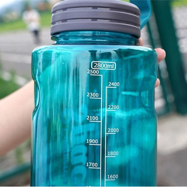 Large Capacity Plastic Space Cup