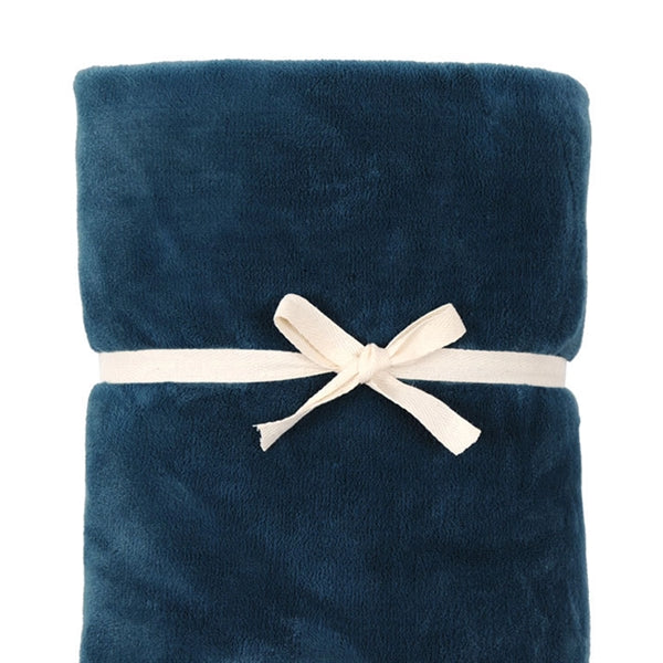 Interweaved Blanket for Sofa Couch Soft Flannel Fleece