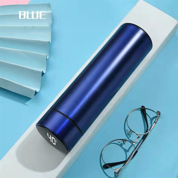 Smart sports bottle with LED temperature